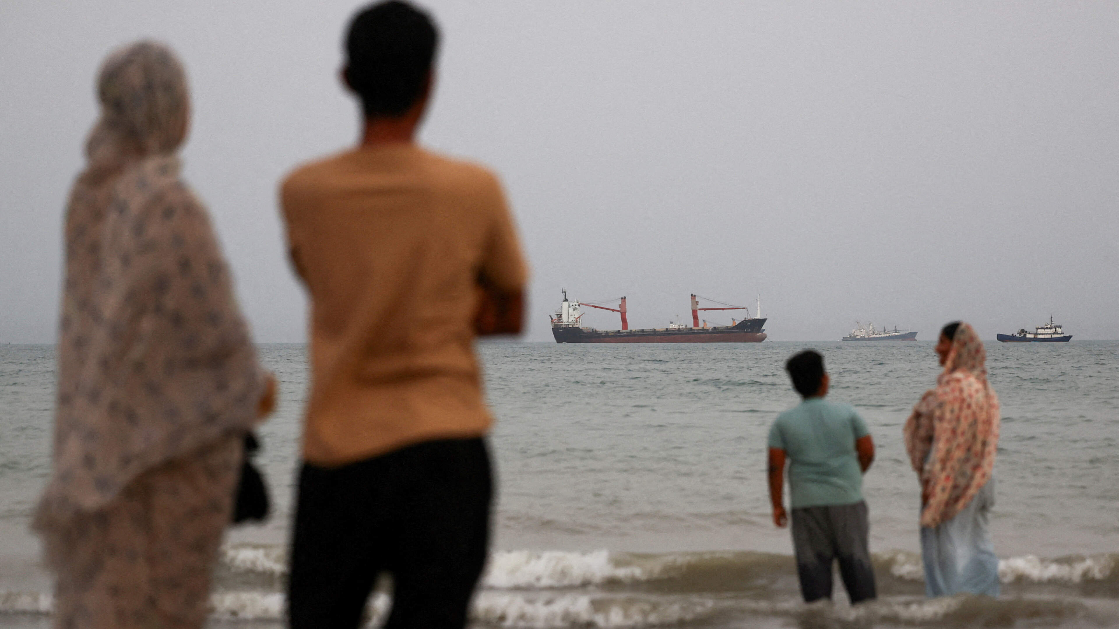 Shipowners offer crews ‘danger money’ to sail through Strait of Hormuz